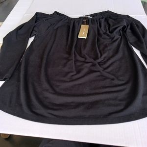 Speigel NWT Women's top Size XS - Small black knit off shoulders or on